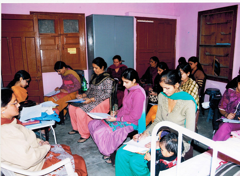 Home nursing class in manimajra Chandigarh